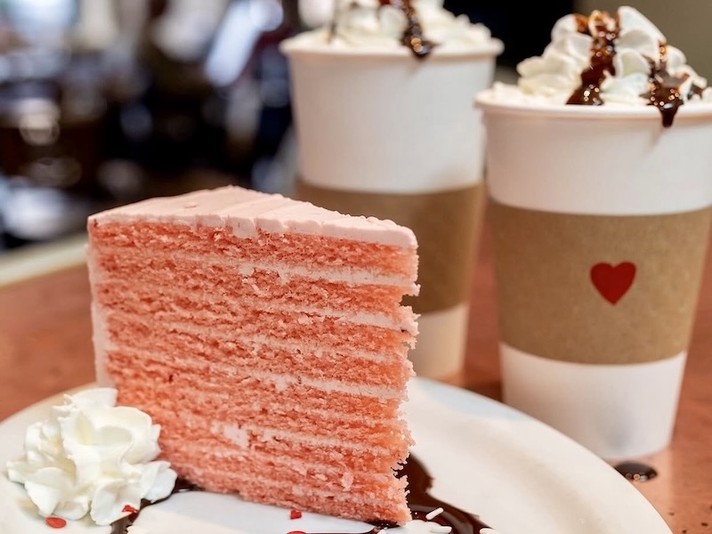 Arena's Coffee and Dessert Image